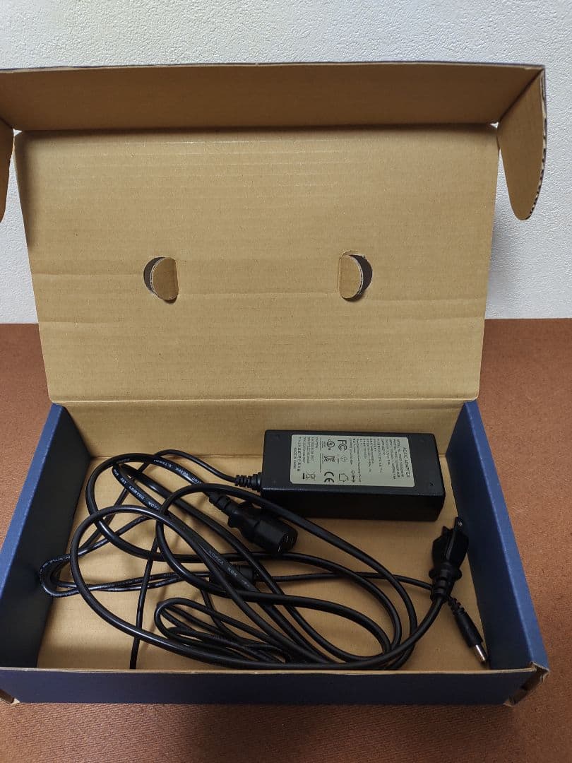 【美品】オキシーズ　Oxy'z Ⅱ 小型高濃度酸素発生