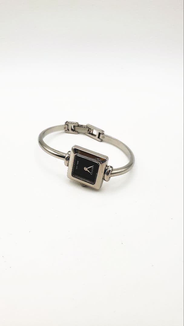 【稼働品】美品。グッチ　GUCCI 1900L