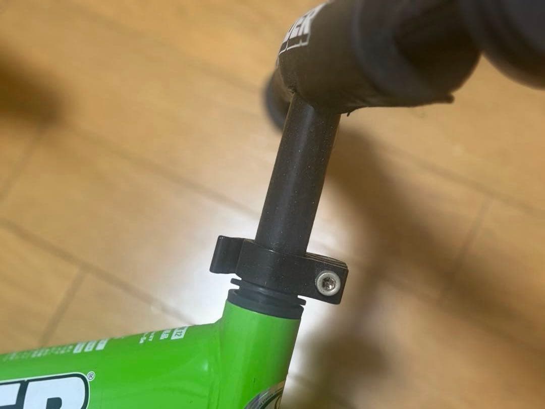 しら　STRIDER 12 Sport グリーン ストライダー