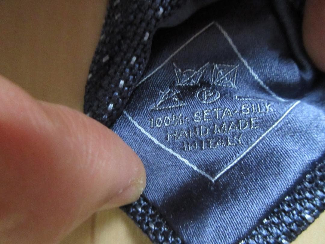 BRIONI ネイビー ネクタイ