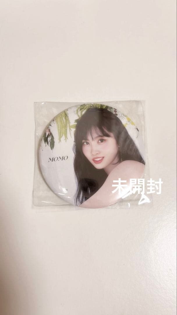 TWICEモモ　缶バッジ　ピンバッジセット
