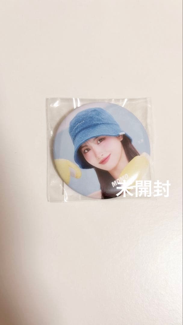 TWICEモモ　缶バッジ　ピンバッジセット