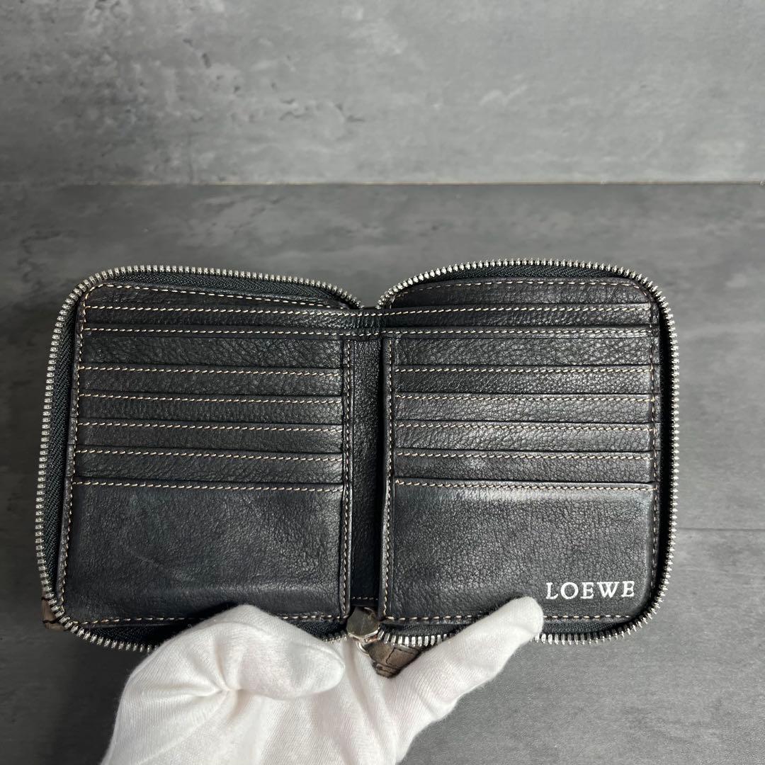 ムササビ　ロエベ アナグラム 本革 二つ折り財布 小銭入れ付き パッチ