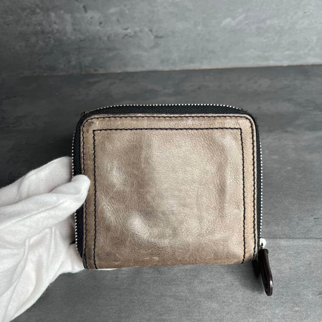 ムササビ　ロエベ アナグラム 本革 二つ折り財布 小銭入れ付き パッチ