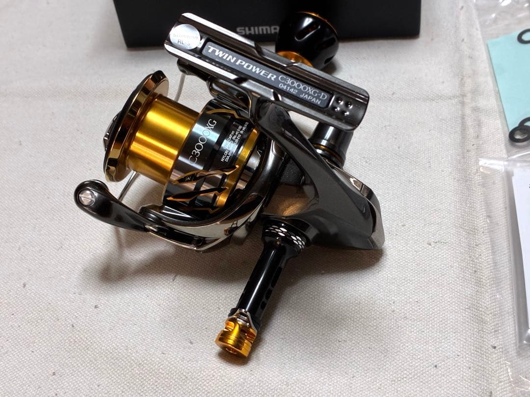 【未使用品】シマノ リール20ツインパワーC3000XG【カスタム品】