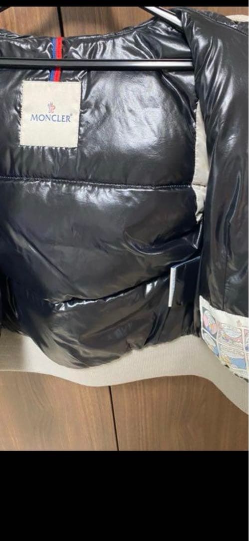 値下げ　モンクレール　ファー付きダウンベスト