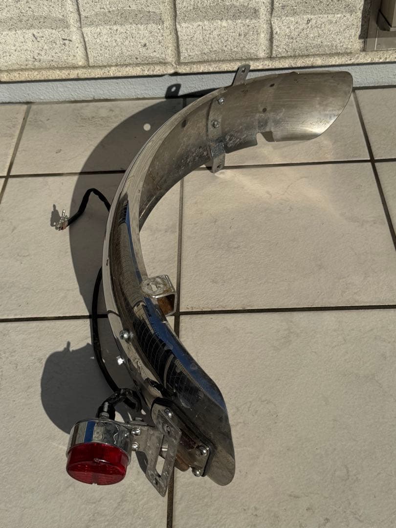 SR400 リアフェンダー テールランプ付き