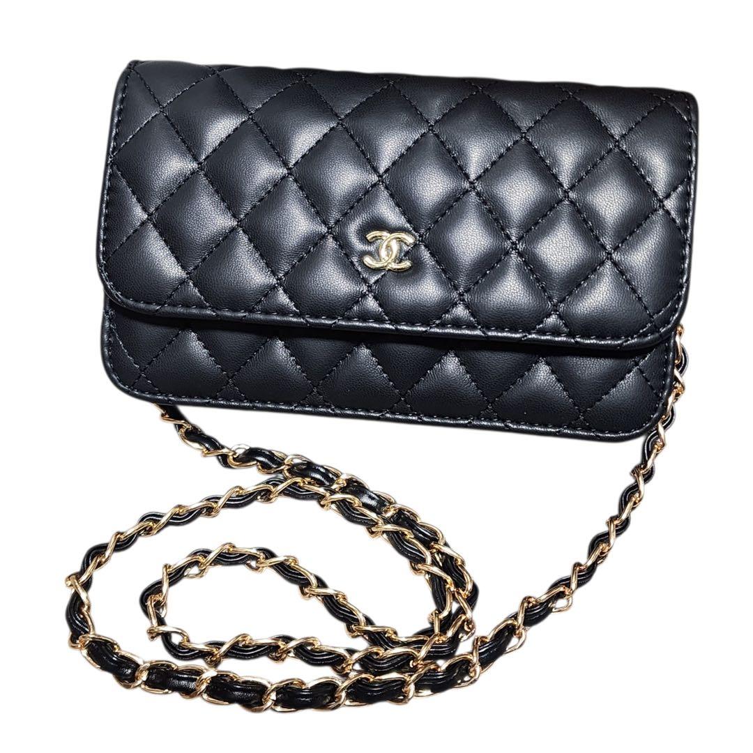 も*店様 シャネル　ショルダーバッグ キルティング　黒　ノベルティ