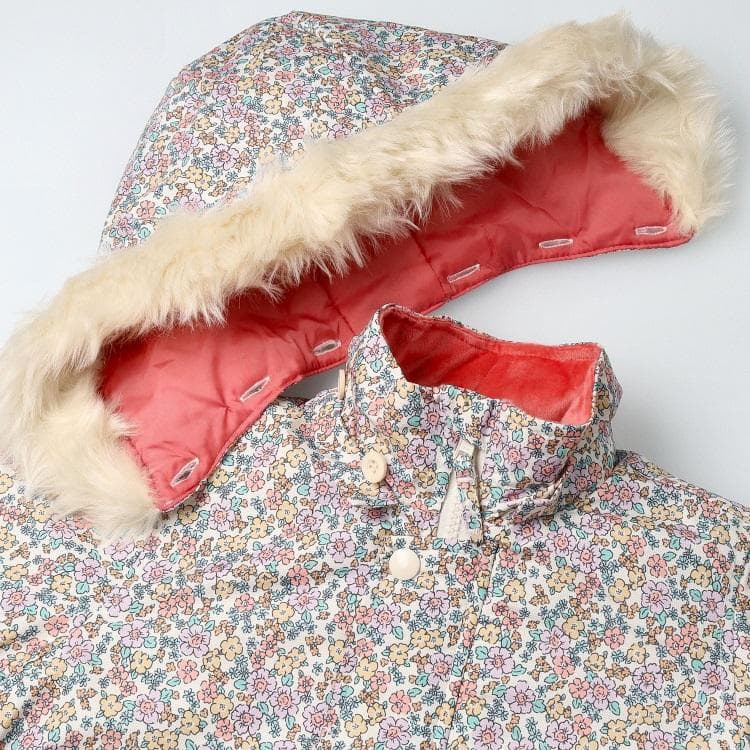 ななまる　新品110小花柄切替スノーコンビ・スノーウェア