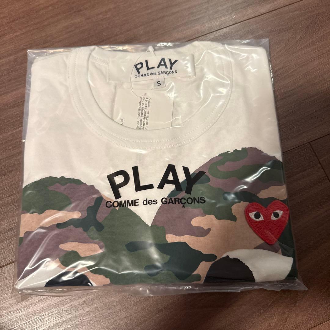 ラストセール　PLAY ハートロゴ Tシャツ ホワイト迷彩柄　Sサイズ