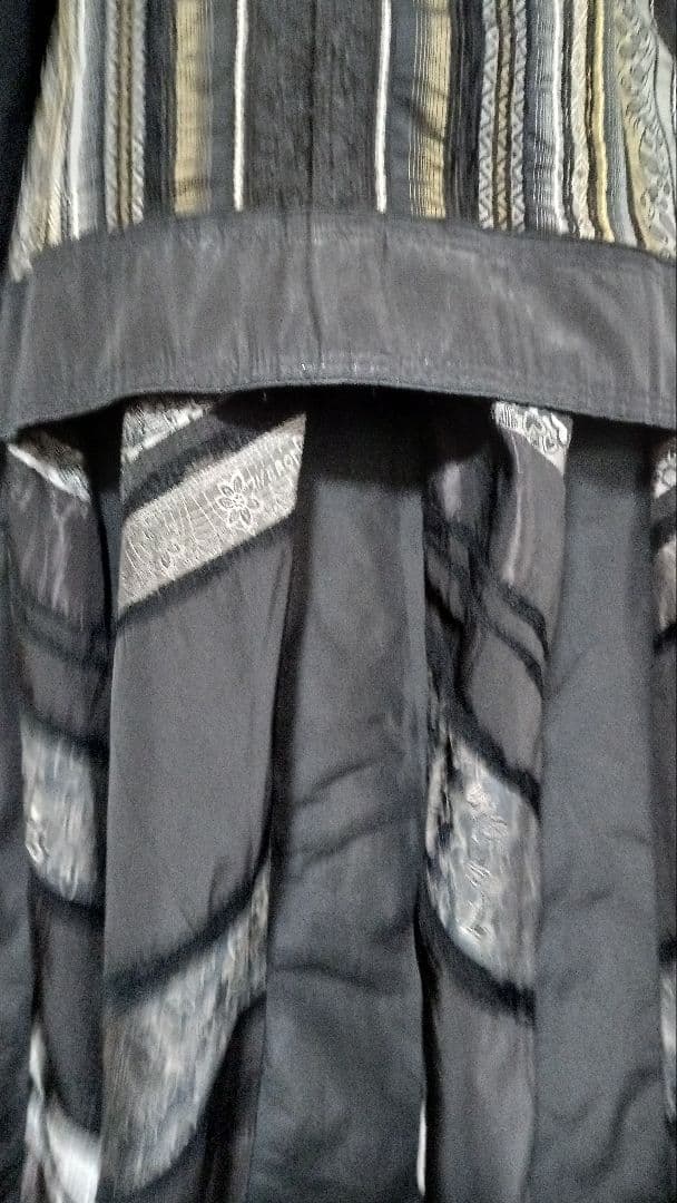 四点セット　エイココンドウ上着　ネロ　スカート　グレーのプリーツインナー　帽子