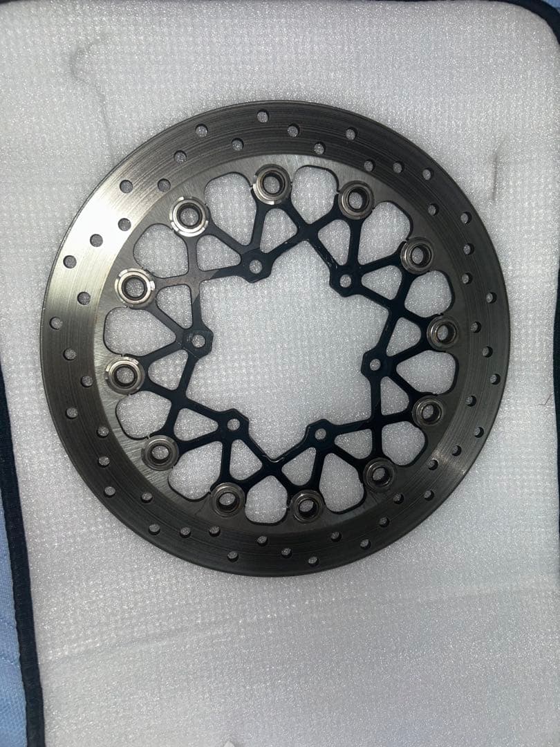 GSX-R750 2012(L2)、純正　フロントブレーキディスク2枚