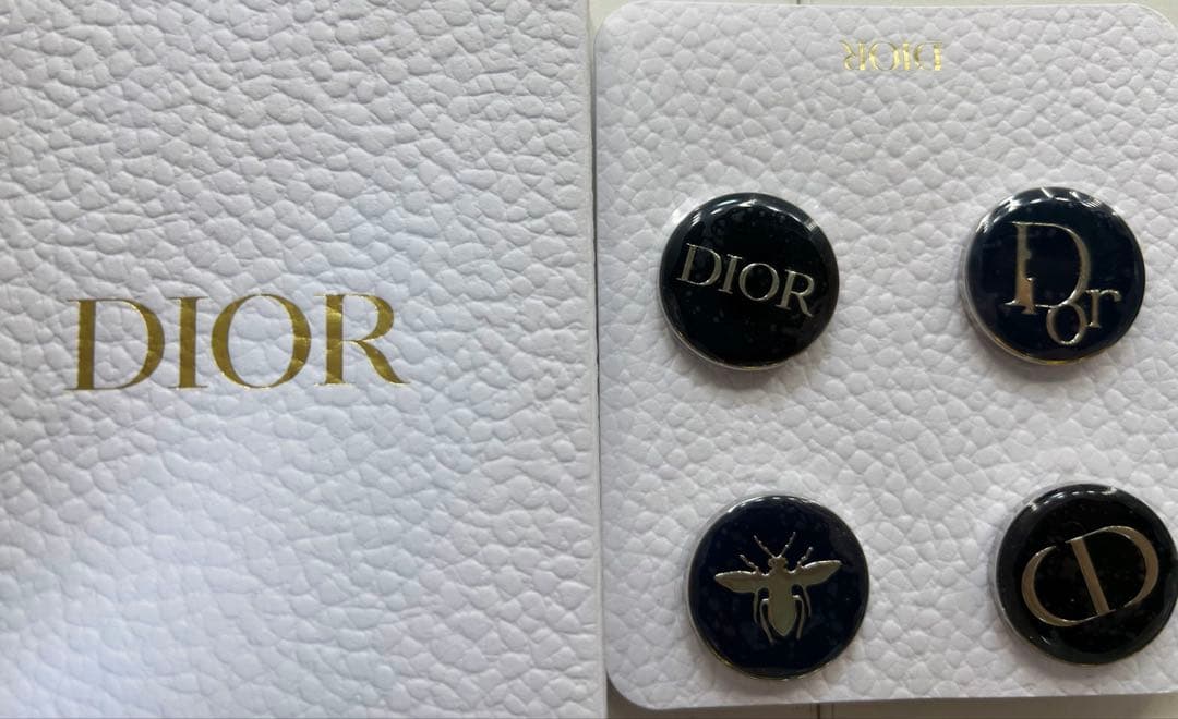 ✨美品✨　Dior ディオール　ネックレス(ノベルティのバッチ付き)