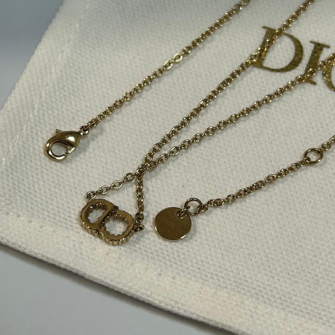 ✨美品✨　Dior ディオール　ネックレス(ノベルティのバッチ付き)