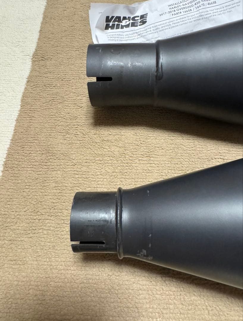 VANCE & HINES ブラックマフラーセット　ツーリングモデル用