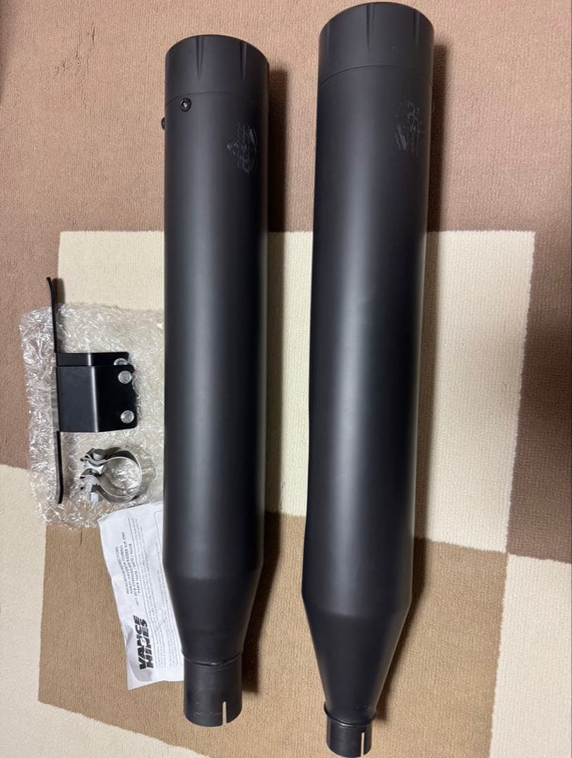 VANCE & HINES ブラックマフラーセット　ツーリングモデル用