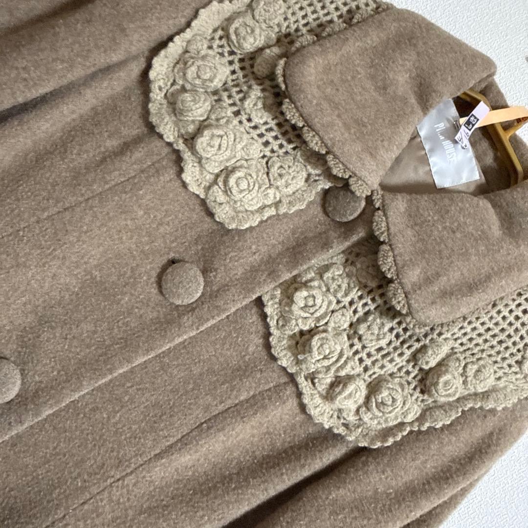 【美品】ピンクハウス　ベージュ フレアコート レース襟