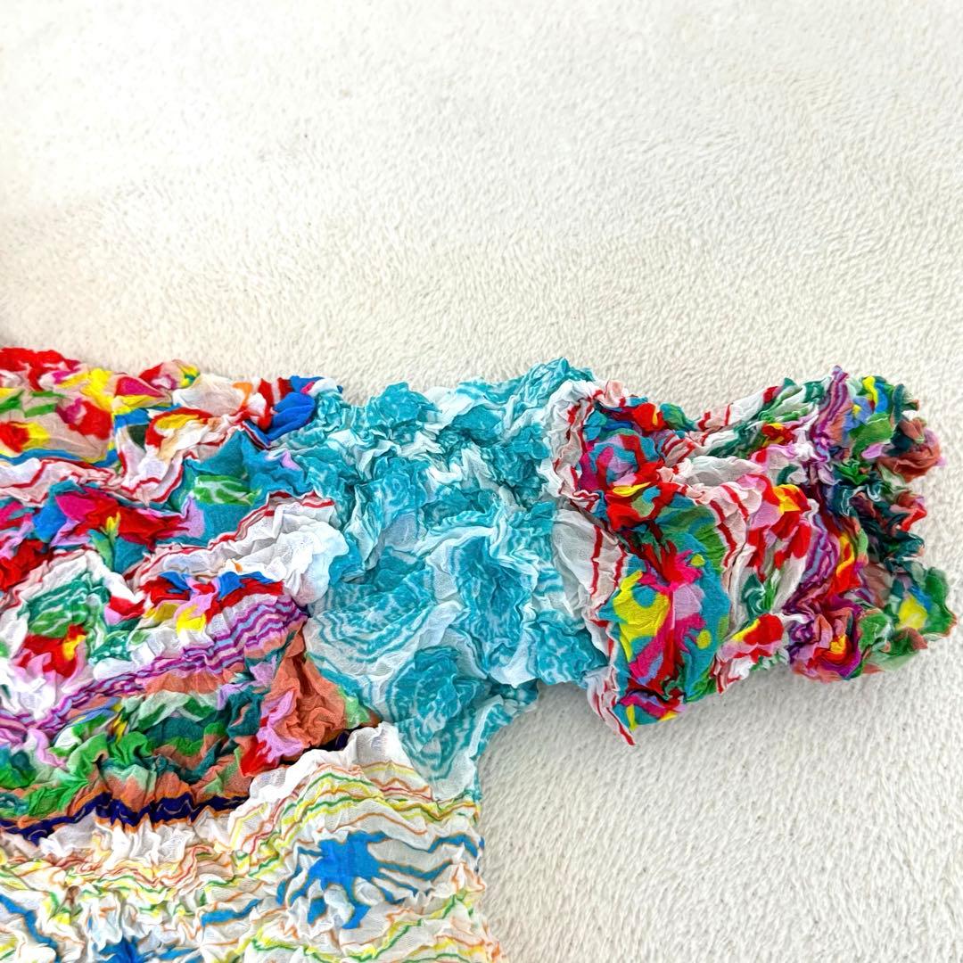 極美品✨ISSEY MIYAKE プリーツ　花柄　総柄　シワ加工　トップス