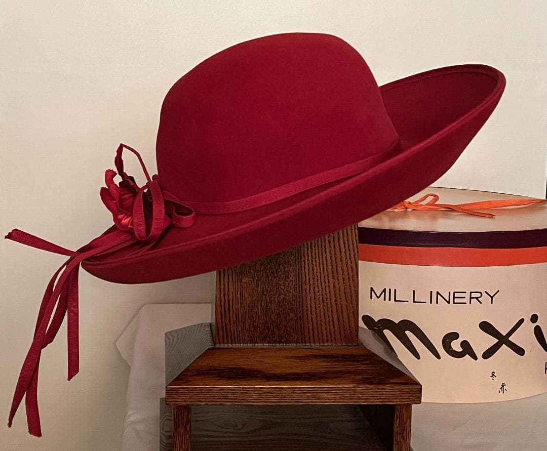 幼稚園児　マキシン　帽子