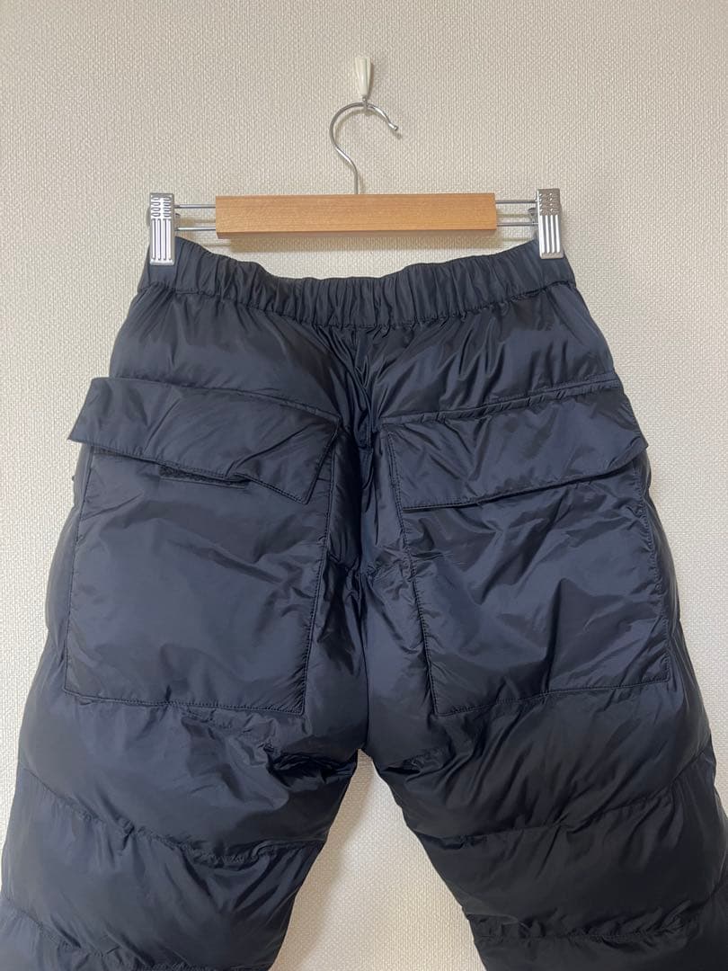 ヨネックス　中綿パンツ　ブラック　ヒートカプセル　Sサイズ