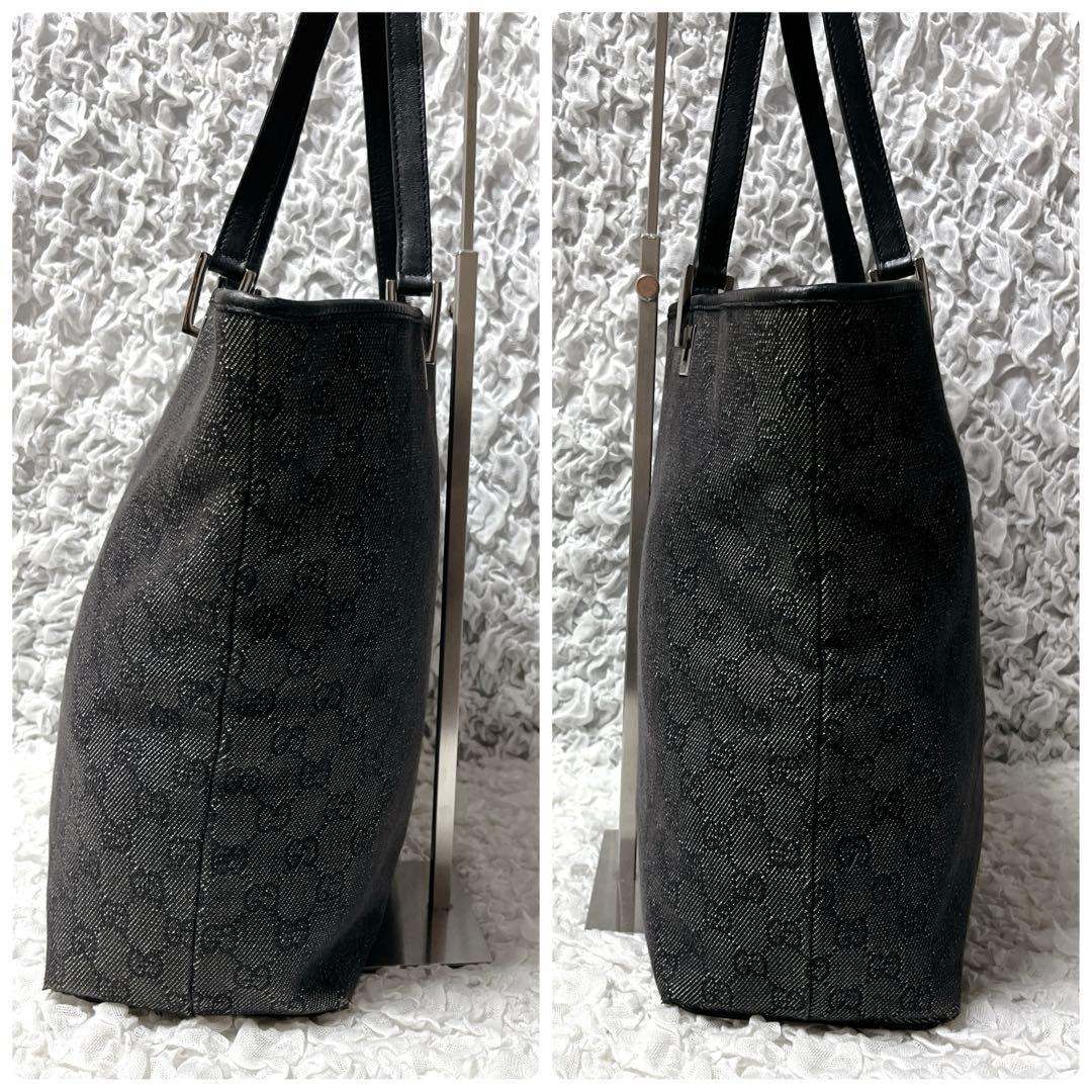 トートバッグ　グッチ　肩掛け　ショルダー　A4 GG キャンバス　黒　通勤