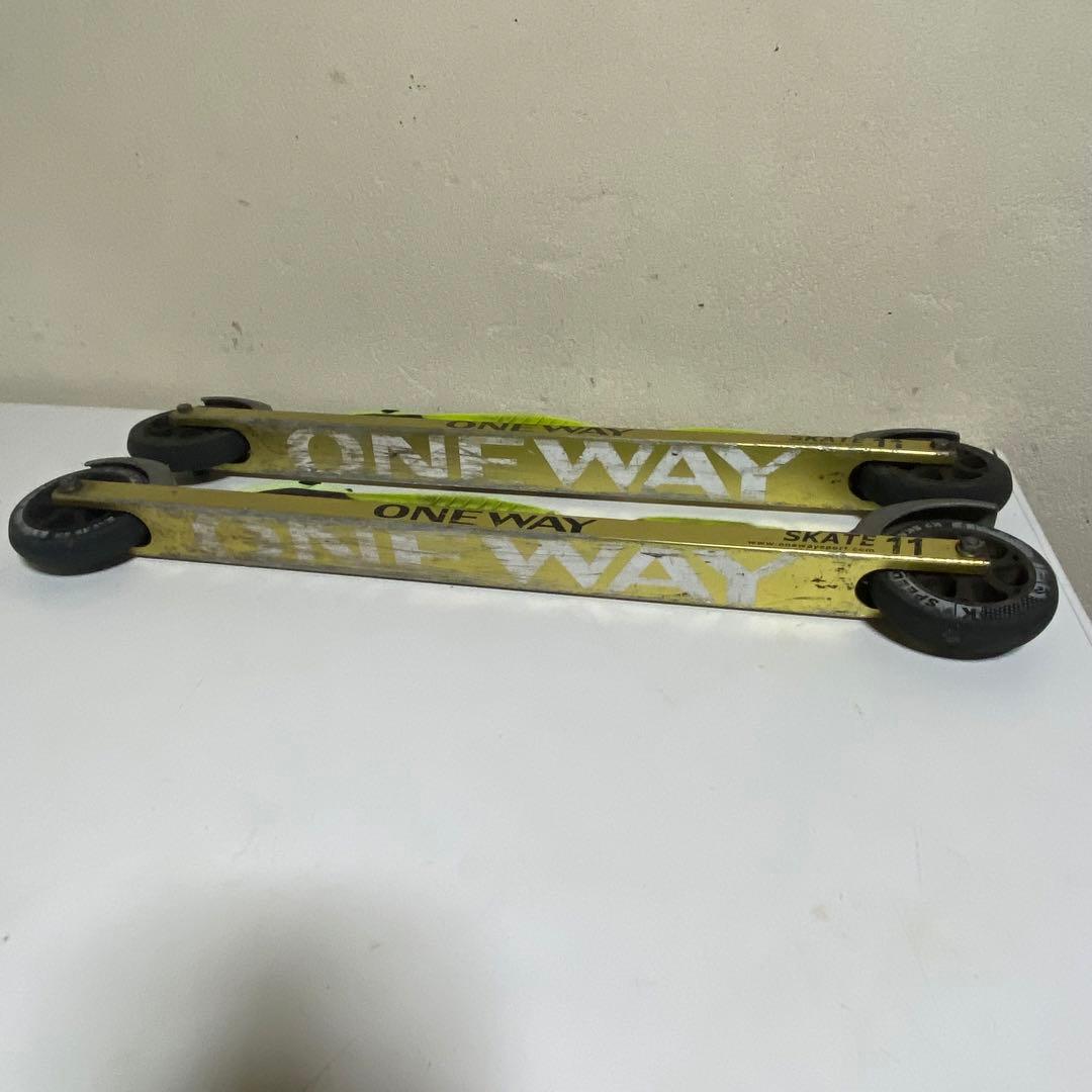 自宅保管 ONE WAY ローラースキー SKATE11 FISCHER NNN