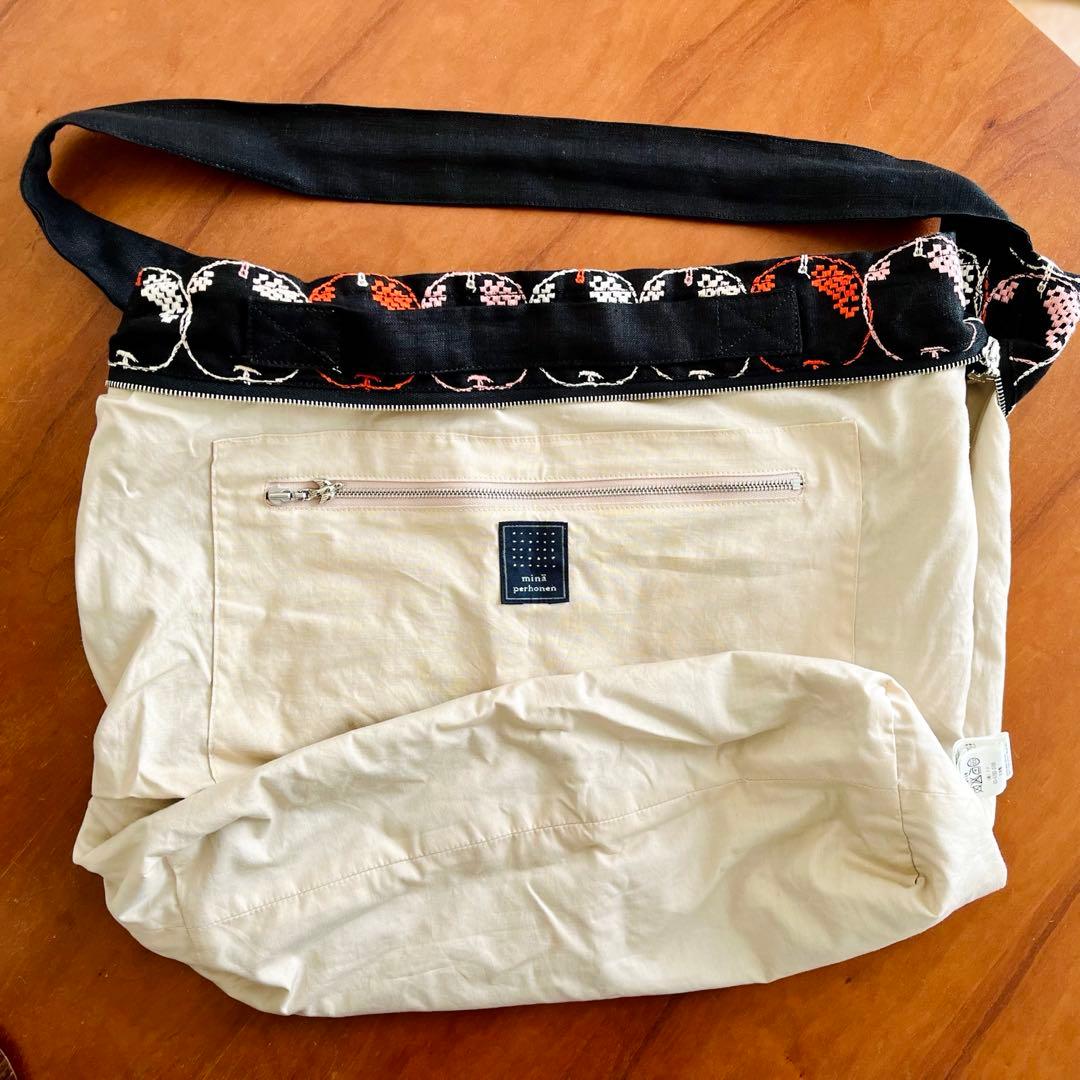 美品 ミナペルホネン ショルダーバッグ mela りんご 2way ボディバッグ
