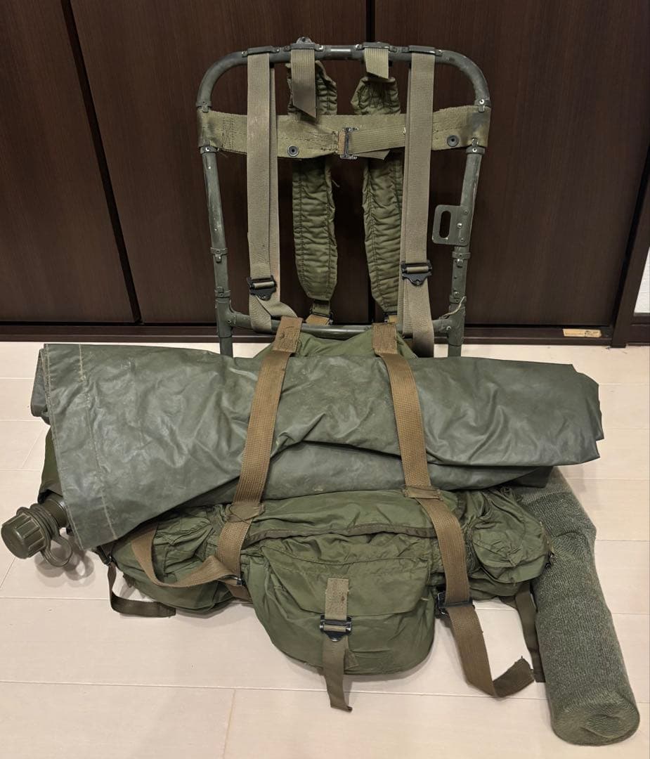 【米軍放出品】実物ライトウェイトラックサックセット　ベトナム戦争