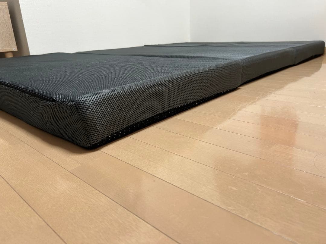 【美品】GOKUMIN 三つ折り　セミダブル