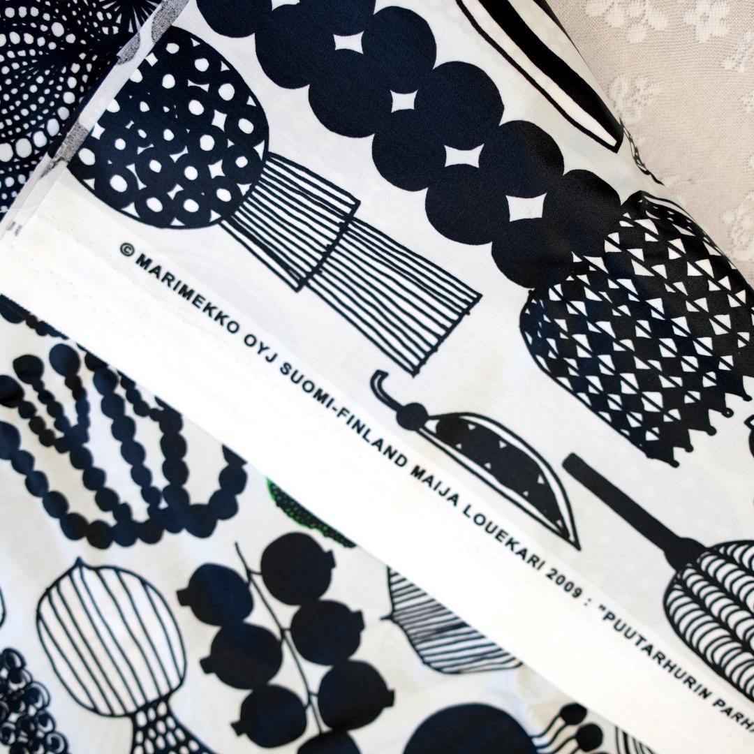 【未使用】marimekkoテーブルクロス145x160