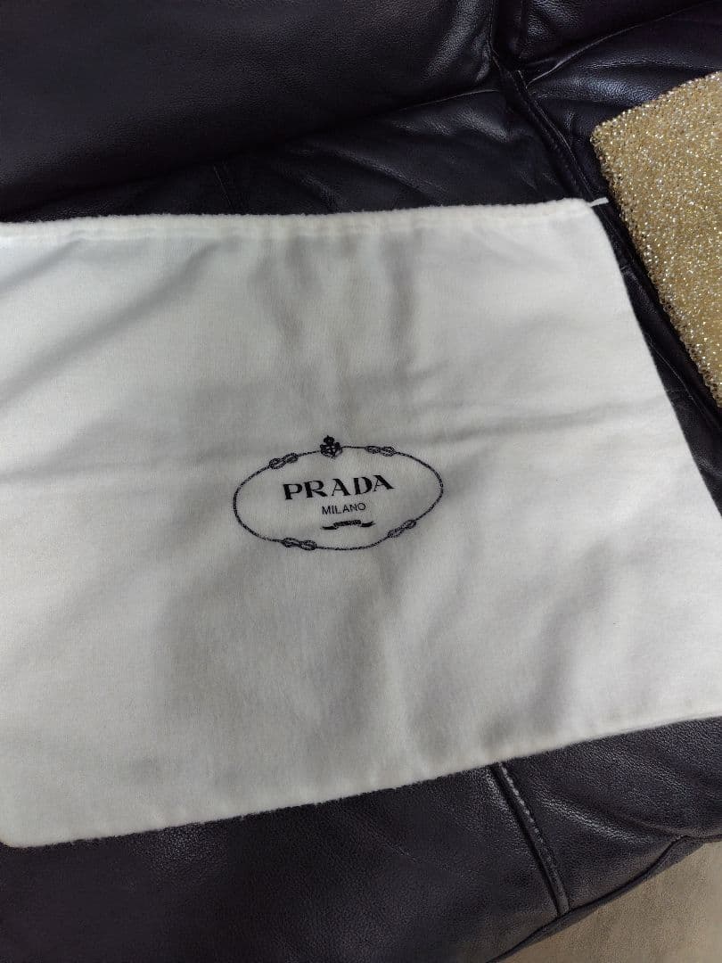 アンテプリマ、裏生地付きバック