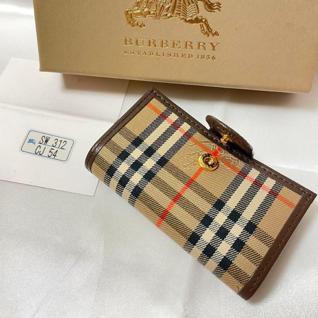 【新品未使用】BURBERRY バーバリー ノバチェック キーケース 箱付き