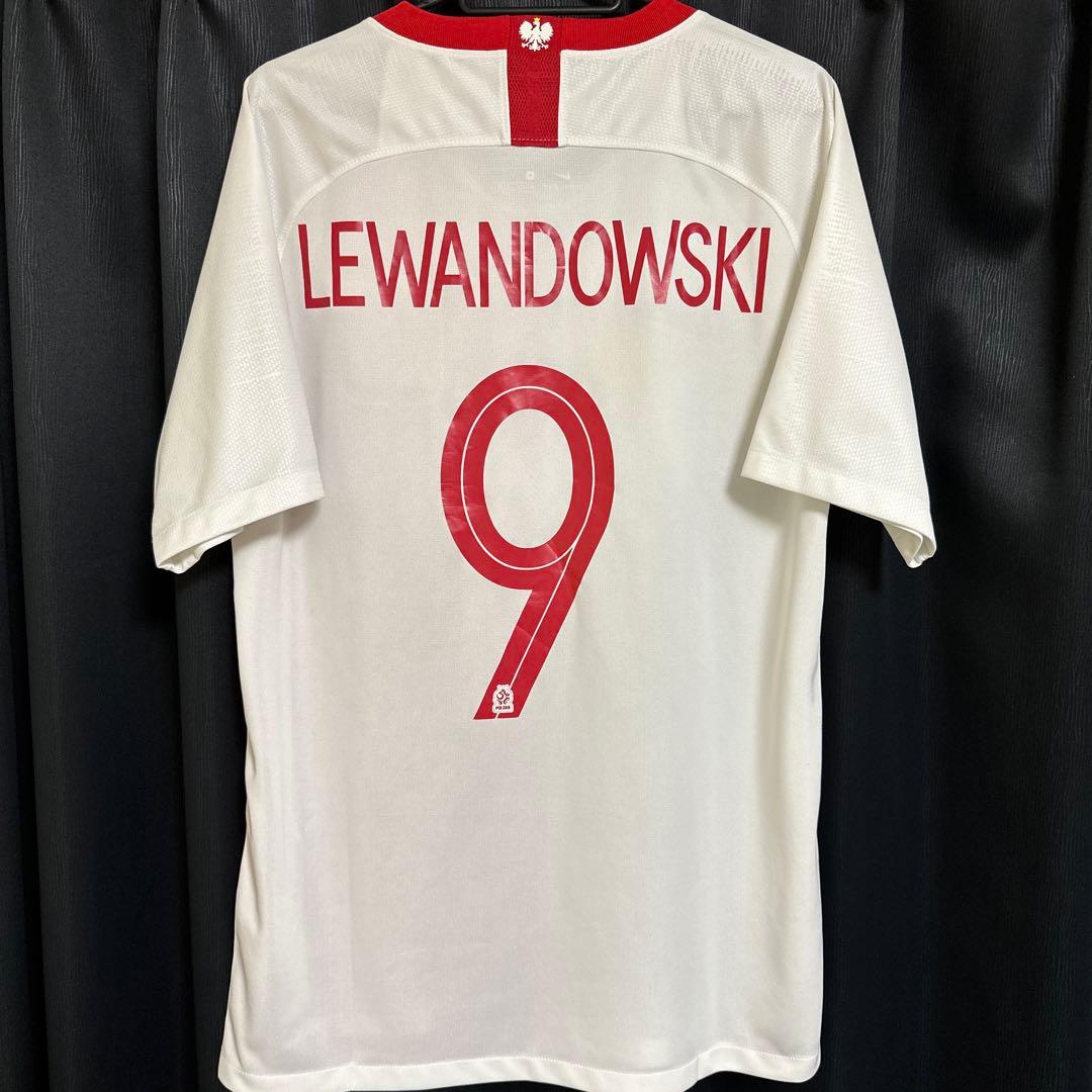 レヴァンドフスキ　ユニフォーム　ポーランド代表　100年記念　バルセロナ　ナイキ