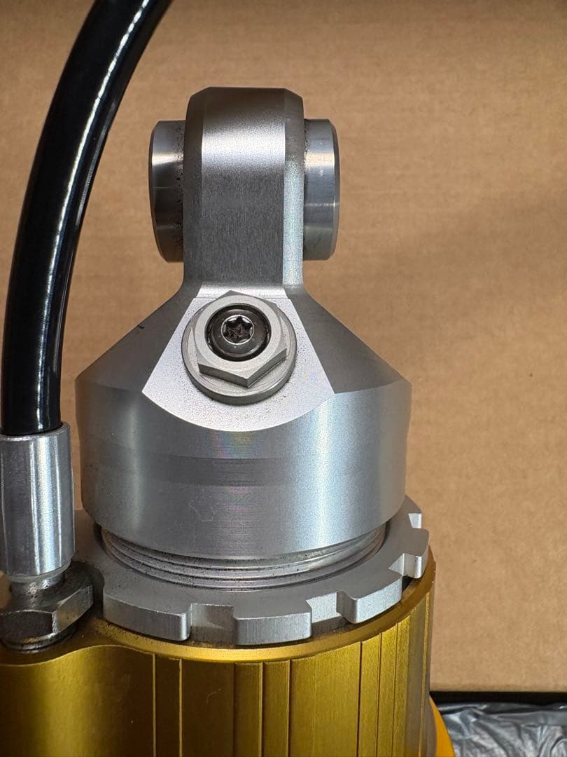 Z900RSオーリンズショック