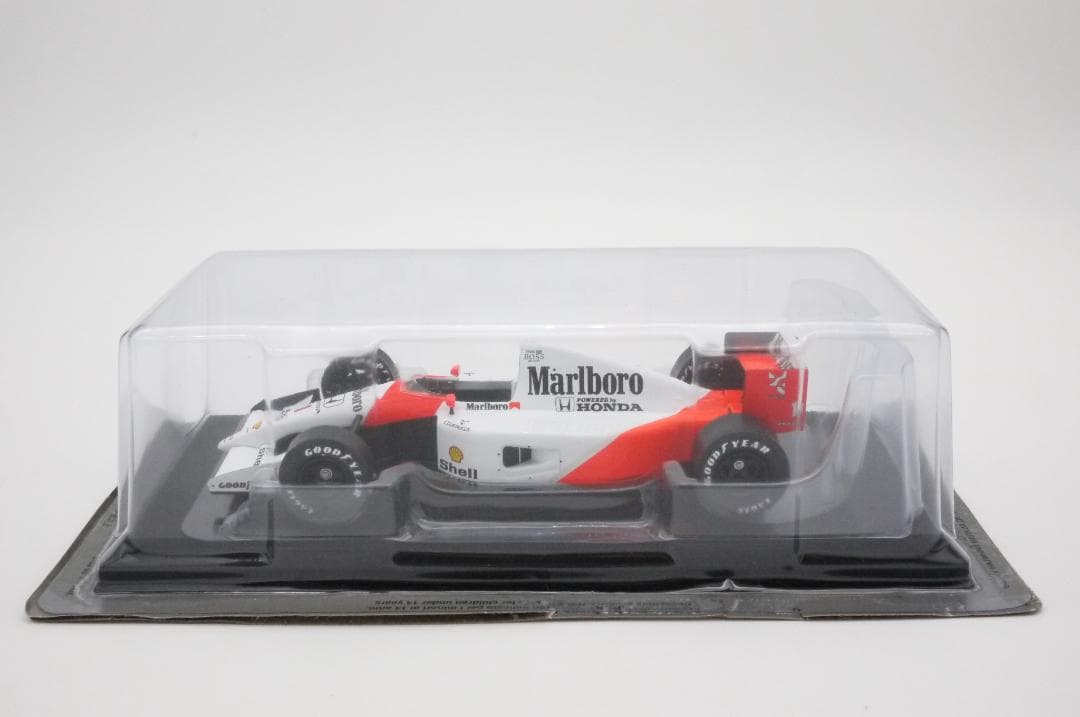 1/24 マクラーレン ホンダ MP4/6 マルボロ A.セナ チャンピオン