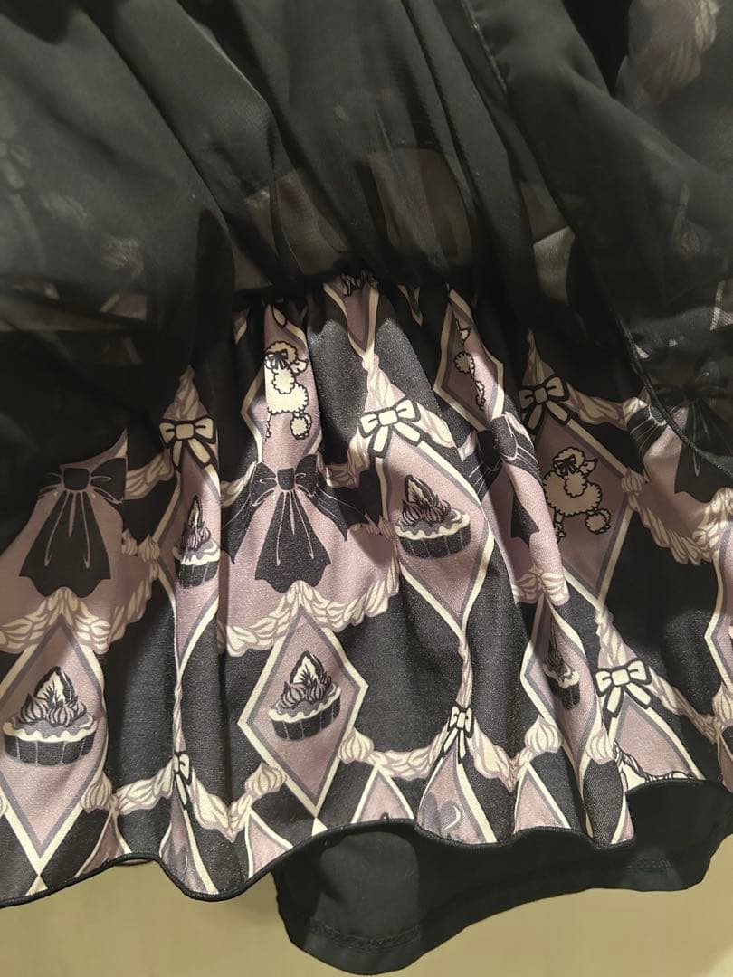 h.NAOTOFrill スイーツ柄