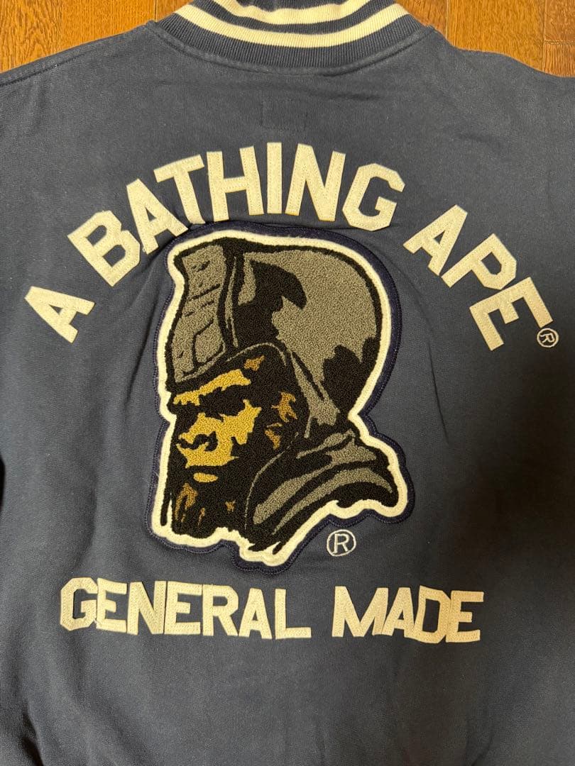 アベイシングエイプ　スウェットスタジャン　ジェネラル　ワッペン