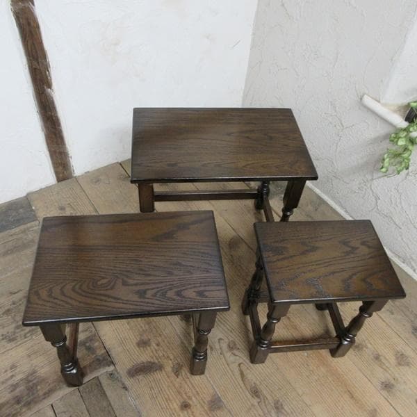 イギリス アンティーク 家具 ネストテーブル サイドテーブル 3台組 6792d