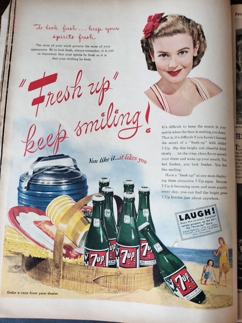 勝利のキス　掲載誌現物　【希少洋書】LIFE Magazine 1945年8月
