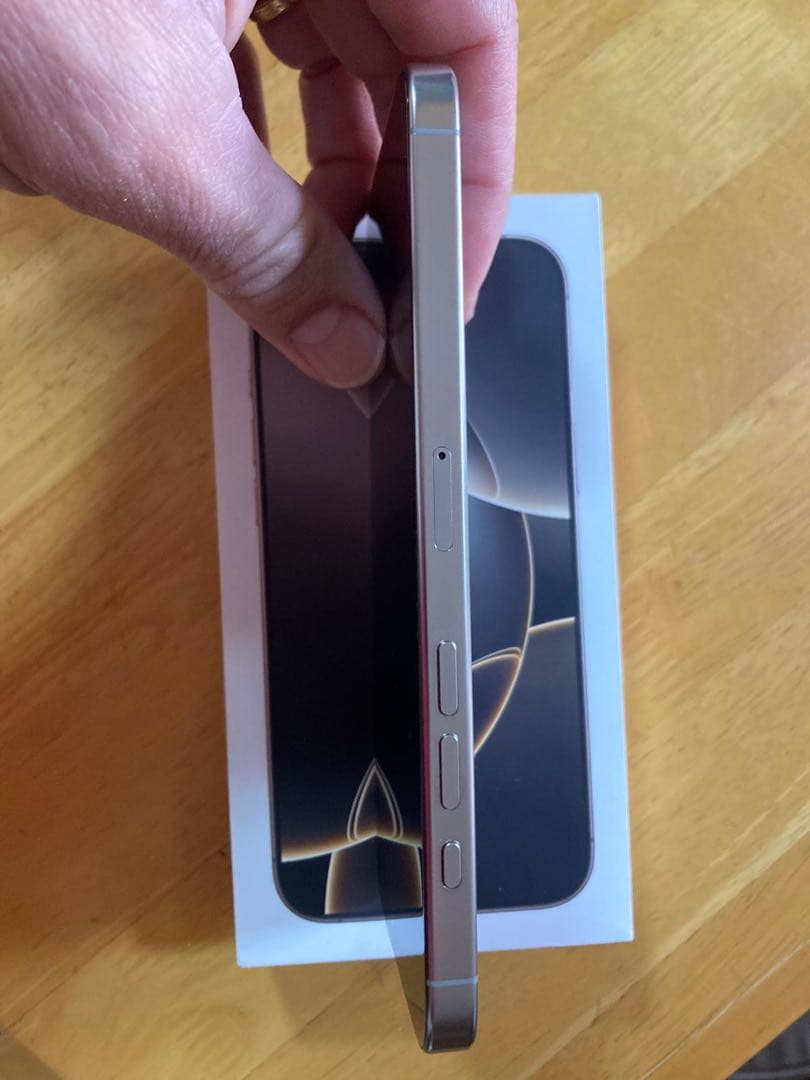 携帯電話本体 Apple iPhone 16 Pro Max 256GB