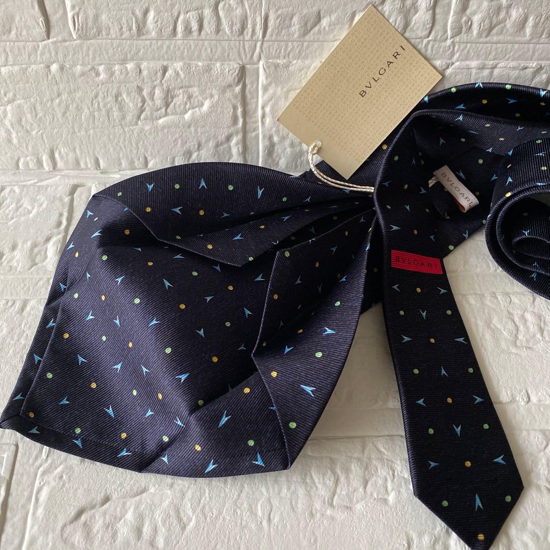 【注　専用です】ブルガリ　ネクタイ　紺色 新品　未使用　タグ付き　プレゼント
