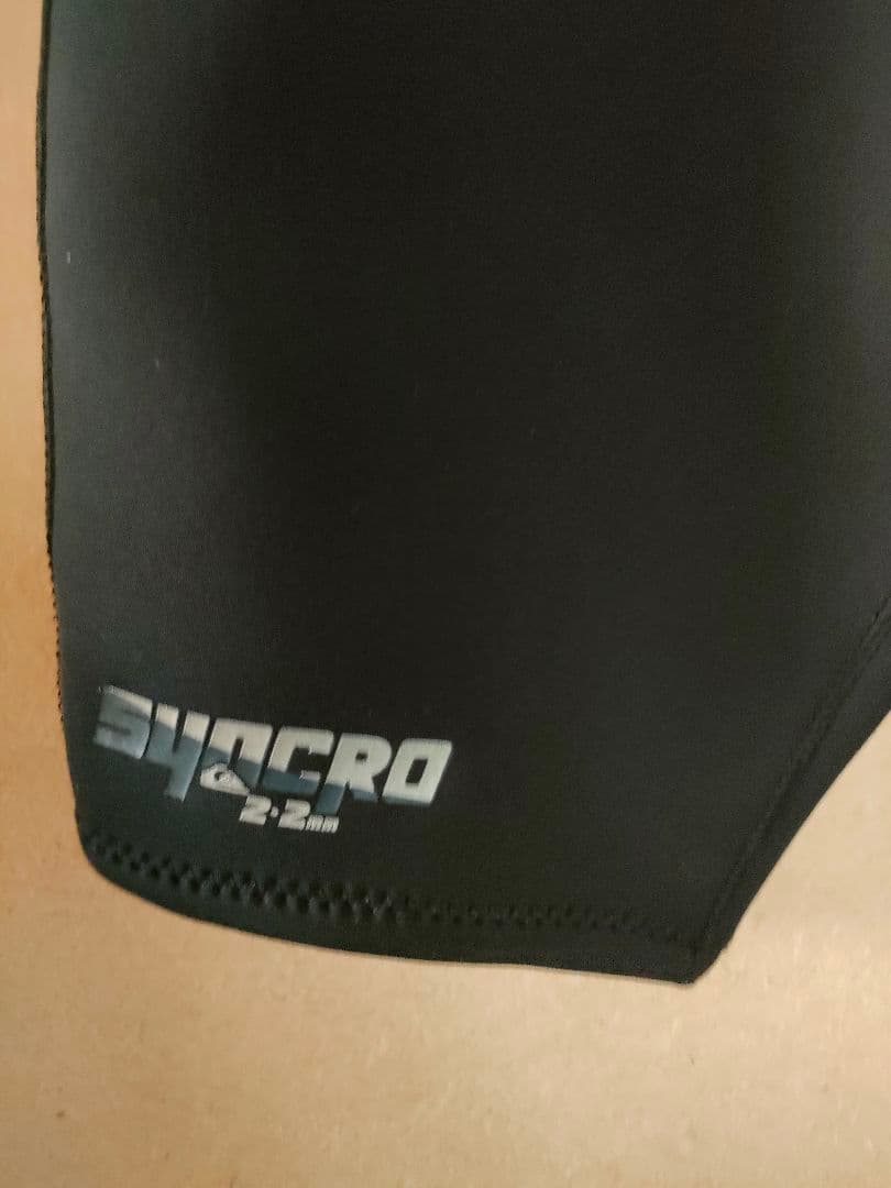 Quiksilver　スプリングウェットスーツ　MLサイズ