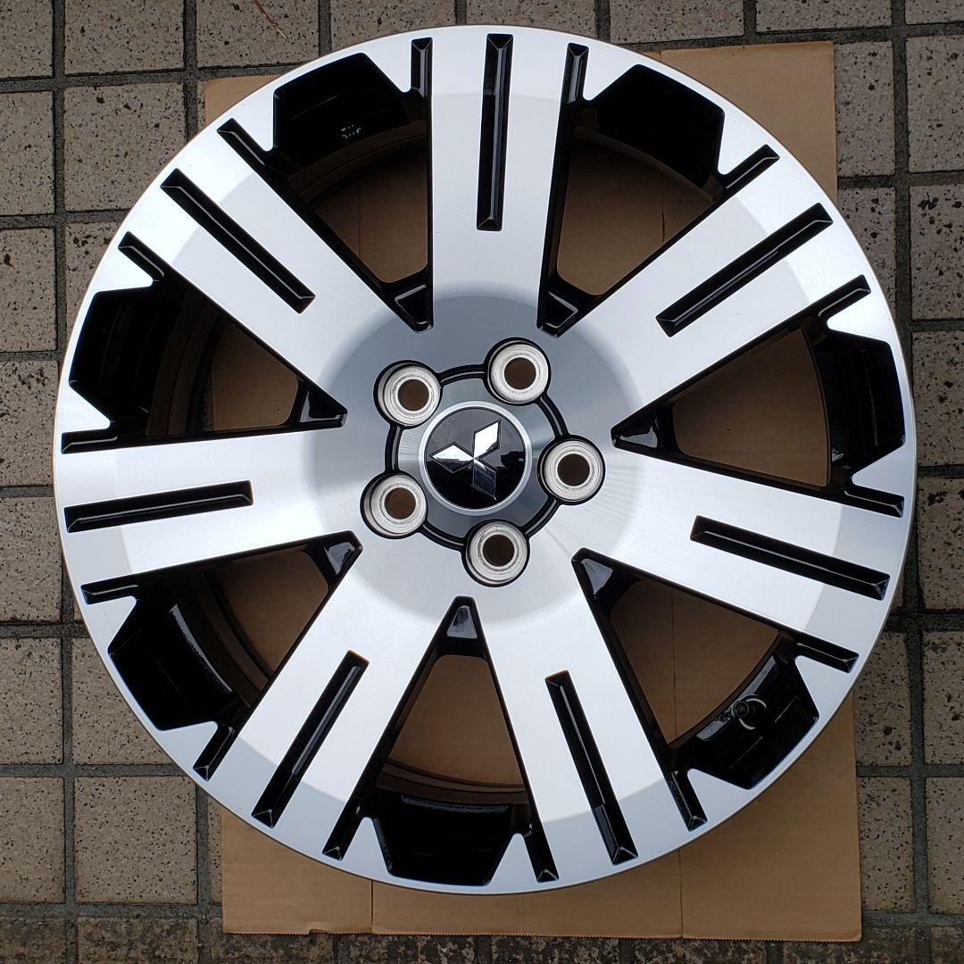 三菱新型デリカD：５用ホイール