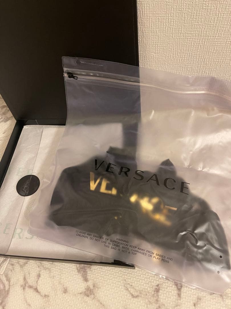 VERSACE ビキニ　新品未使用タグ付き正規品