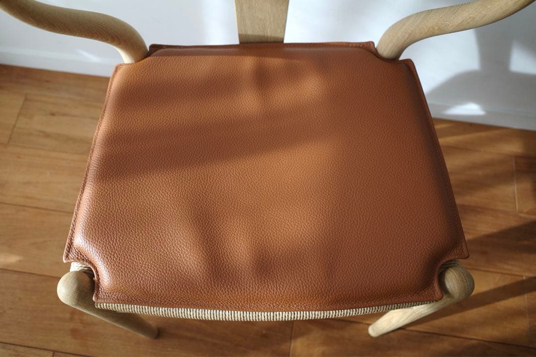 美品【 カールハンセン & サン】 レザークッション / yチェア