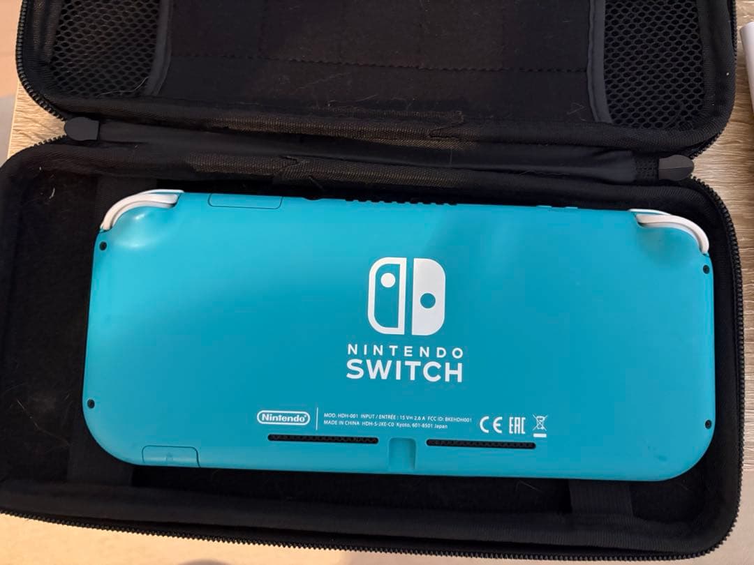 Nintendo switch lite ターコイズブルー