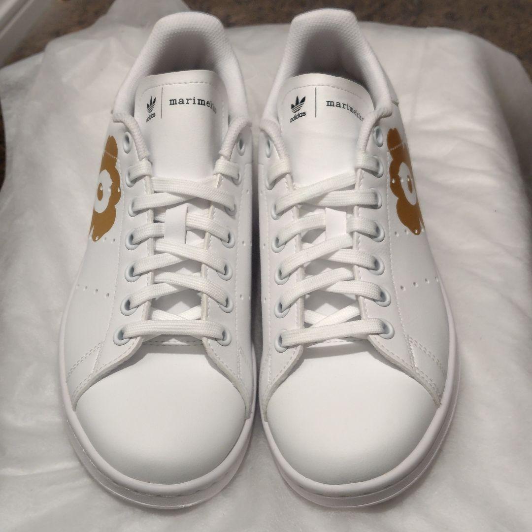 【極美品】adidas stansmith × マリメッコ ウニッコ 人気モデル