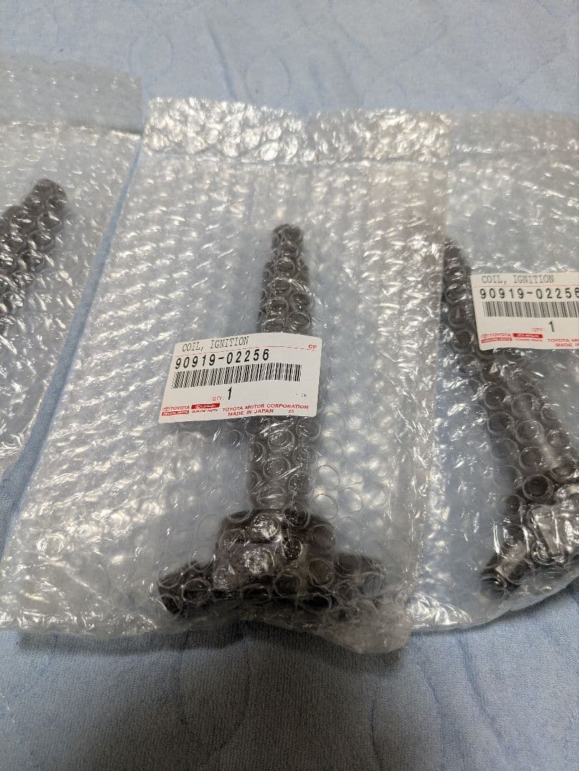 トヨタ　 イグニッションコイル4本　新品未使用
