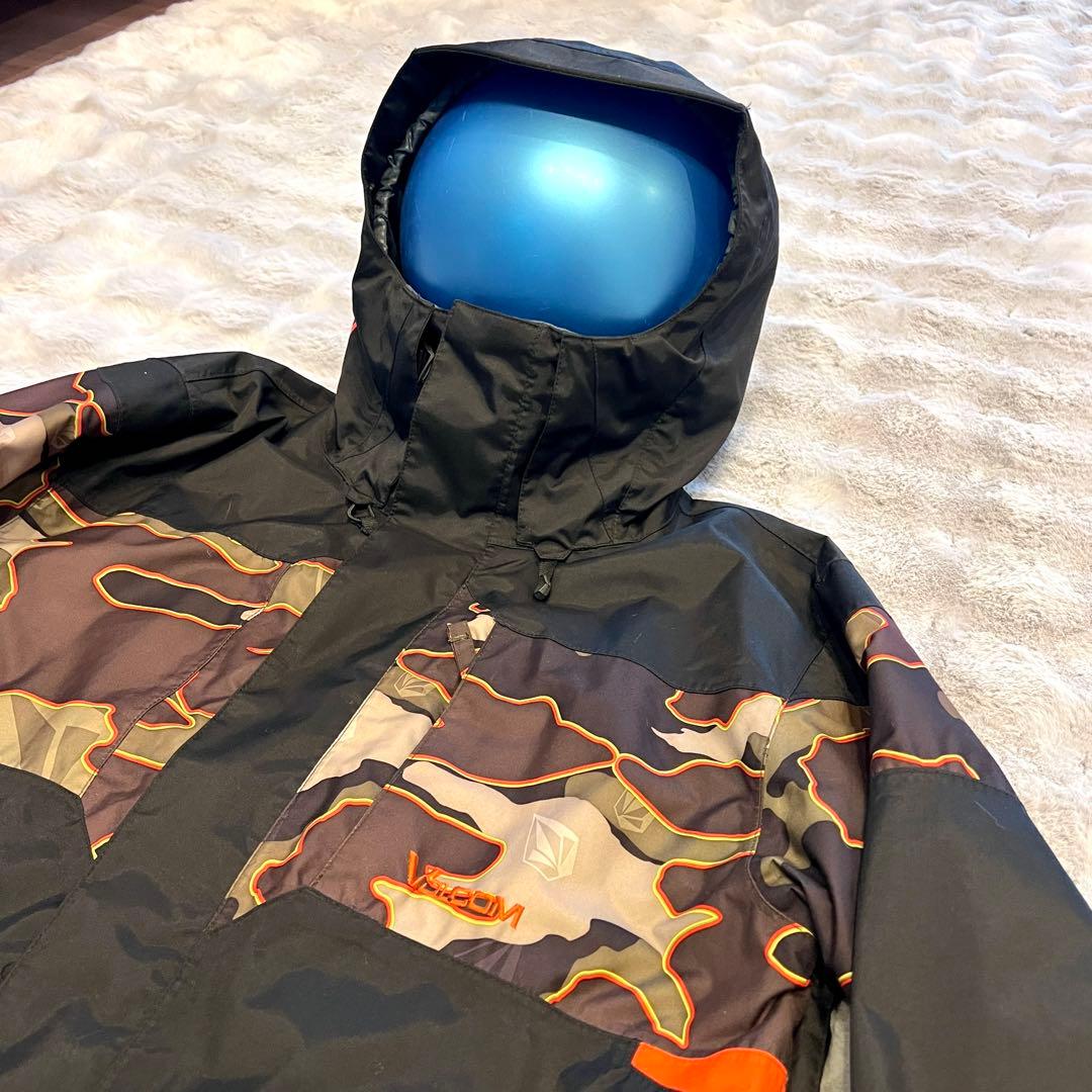 良好　VOLCOM ボルコム　スノーボードウェア　迷彩　カモフラ　M
