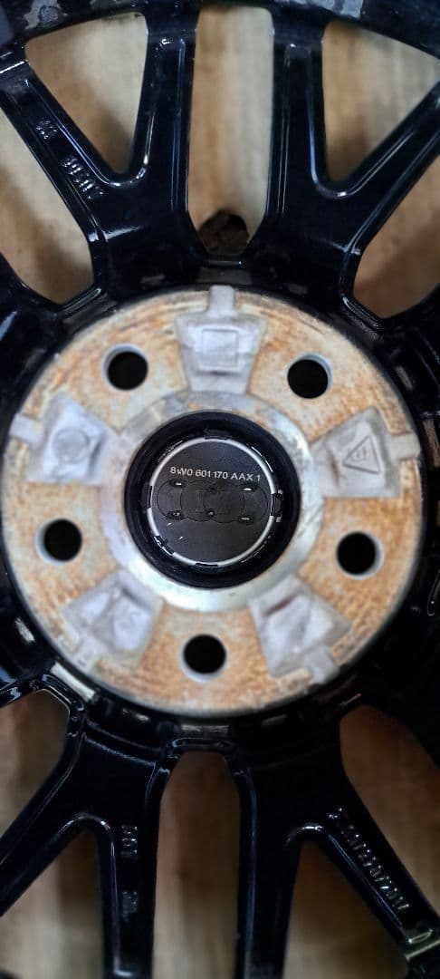 t.m様Audi純正ホイール 18インチホイール5H112 ET+40